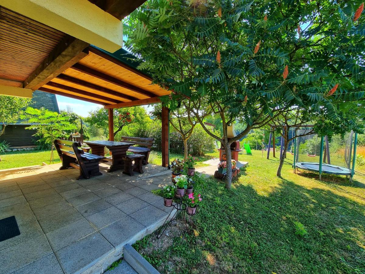 Guesthouse Mreznica- Mreznicka Idila Resort Galovic-Selo Extérieur photo